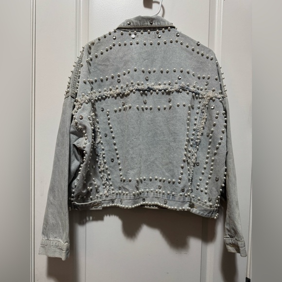 P.Cill woman’s size large Pit to pit 27 decorated with pearls Vintage - Picture 2 of 8